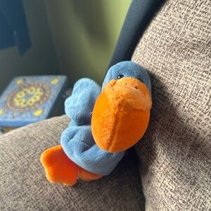 Ty Beanie Baby Scoop the Pelican NWT and Tag Protector